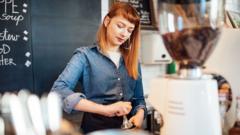 Minimum wage set to rise but 18-20 year-olds will not get bigger increase — Madrid Business news