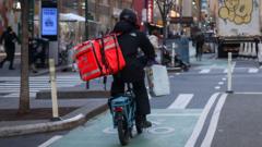 Doordash to buy Instacart in $17bn deal it says will expand customer options β Madrid Business news