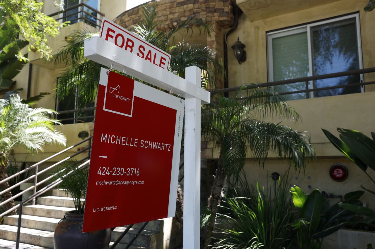 Pending home sales sink to 25-year low as buyers flee high mortgage rates — MarketWatch, Madrid Real Estate news