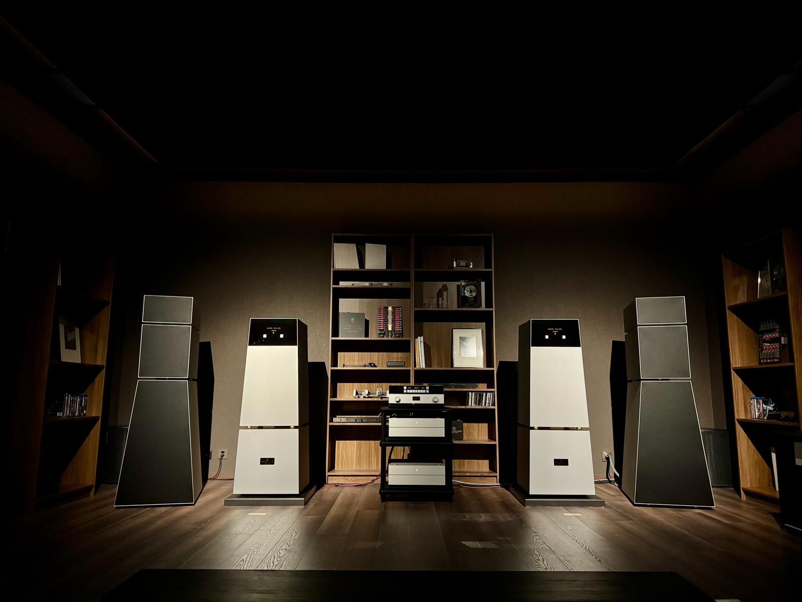 This Preamp Costs More Than a Fancy Sports Car — Wired, Madrid Technology news