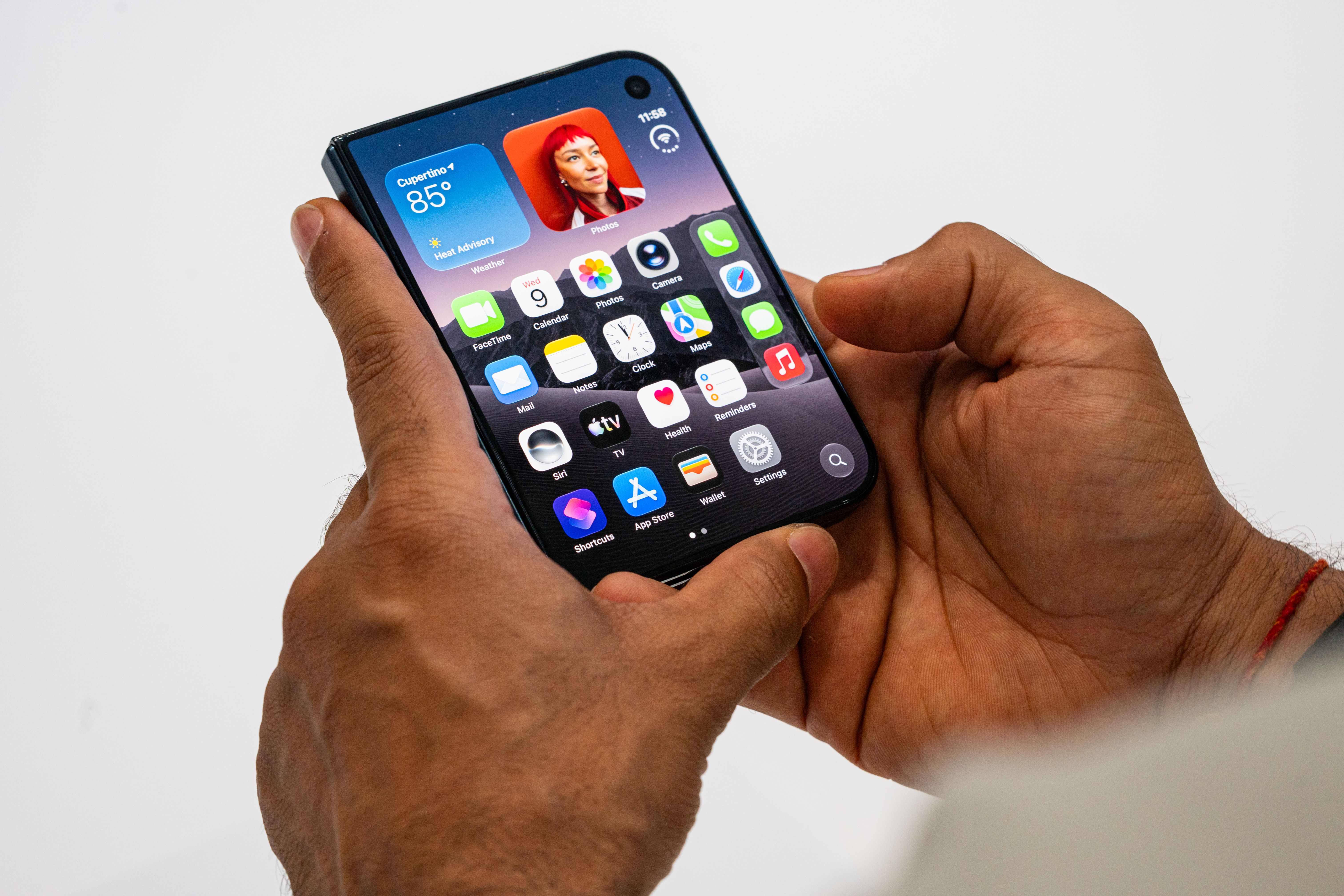 8 Things to Know About the iPhone Duo — Wired, Madrid Sports news